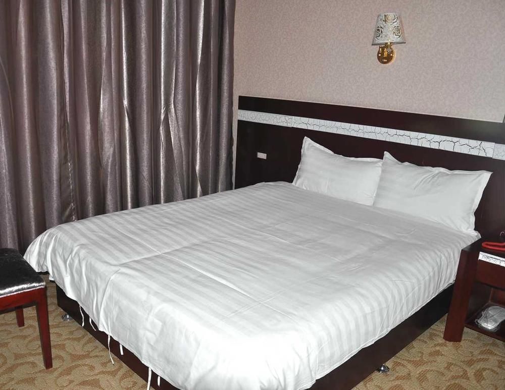 Hangjia Hotel Urumqi Ngoại thất bức ảnh